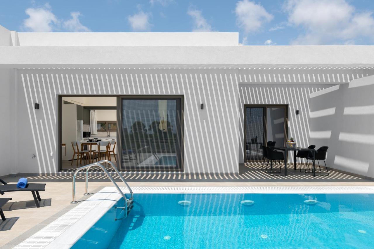 Armonia Suites Gennadi Bagian luar foto