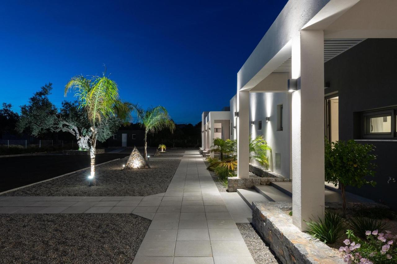 Armonia Suites Gennadi Bagian luar foto