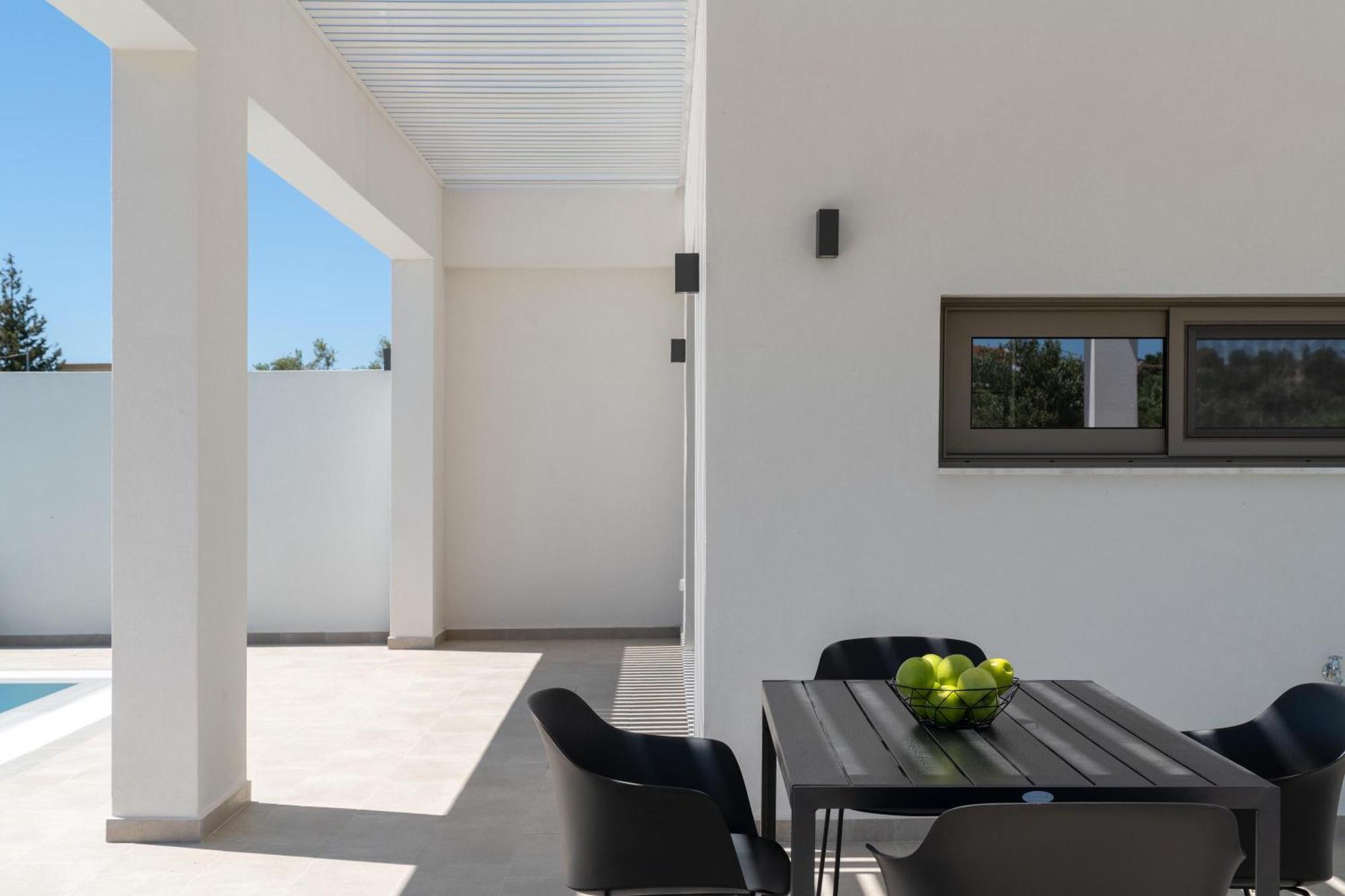 Armonia Suites Gennadi Bagian luar foto