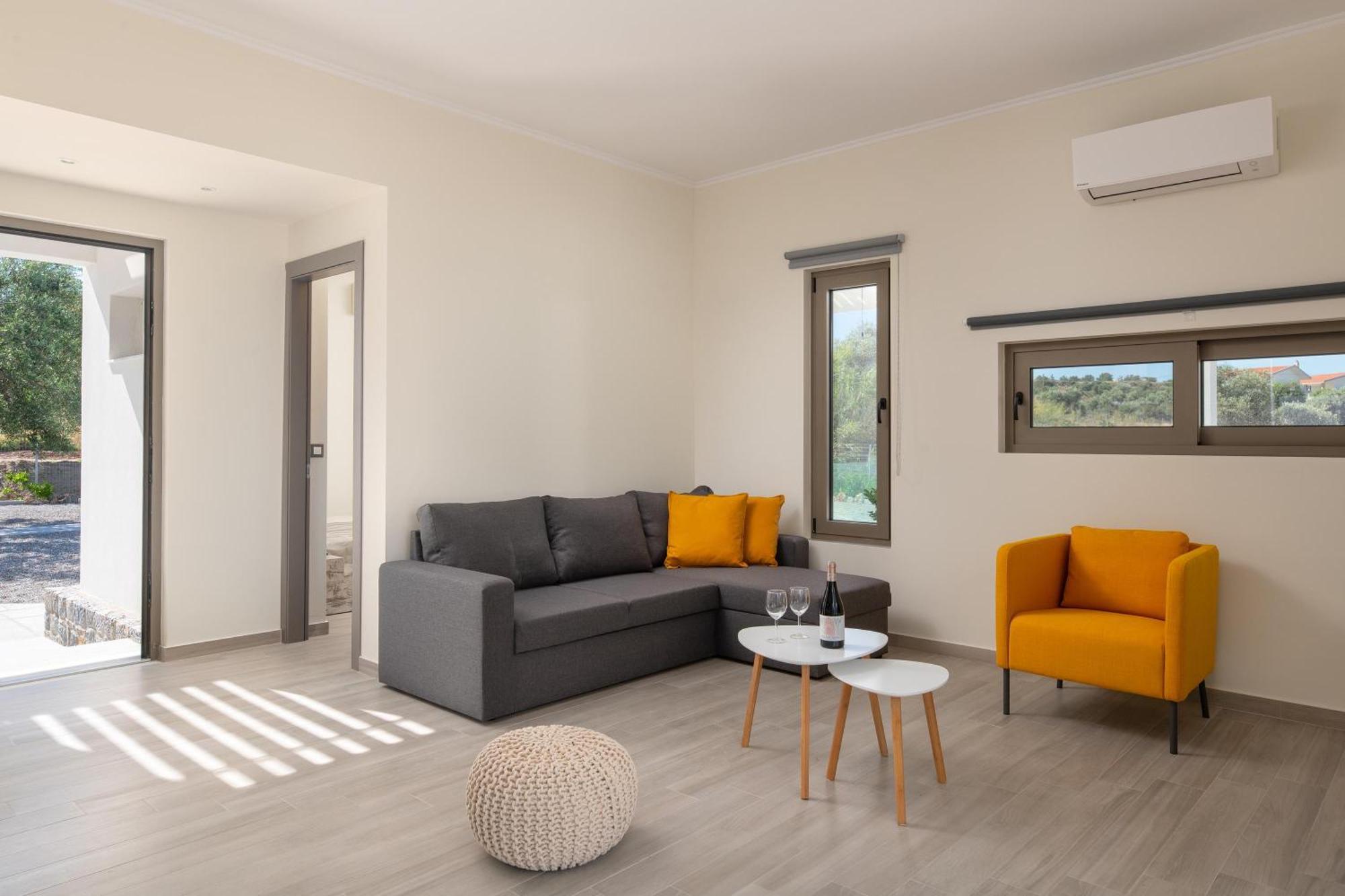 Armonia Suites Gennadi Bagian luar foto